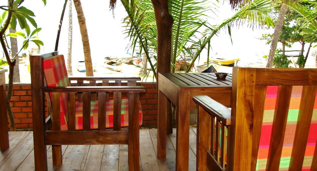 Rupa'S Hotel Baía de Arugam Exterior foto