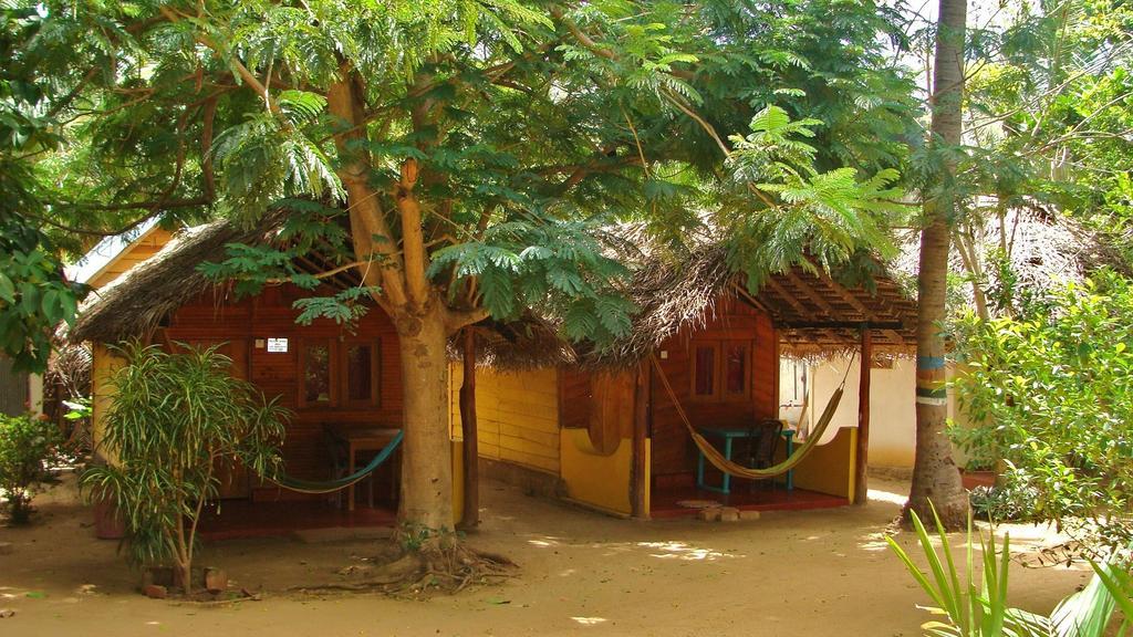 Rupa'S Hotel Baía de Arugam Quarto foto