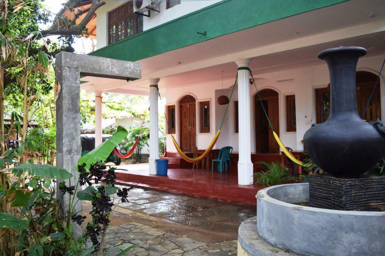 Rupa'S Hotel Baía de Arugam Exterior foto